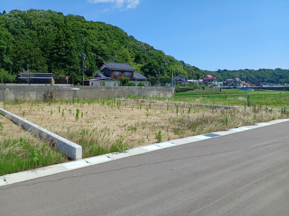 【C区画】ロイヤルガーデン東敷地 JR・IR加賀温泉駅まで車で4分(2km)の好立地!当社売主の為仲介手数料不要!